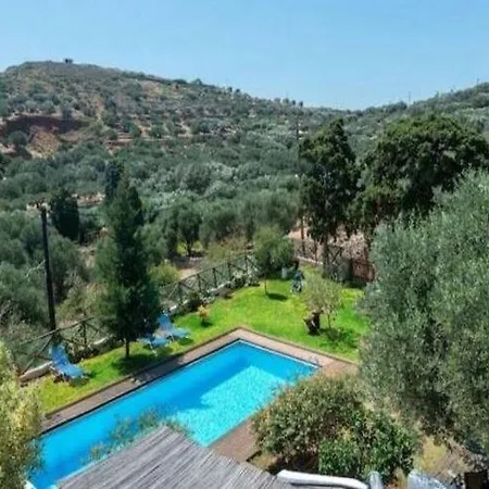 Almond Tree Hotel Elounda (Crete)