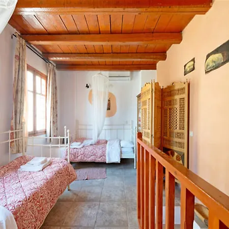 Otel Almond Tree 3*