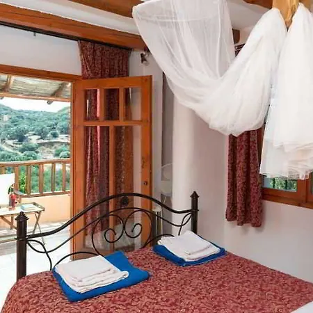 Almond Tree Otel Elounda